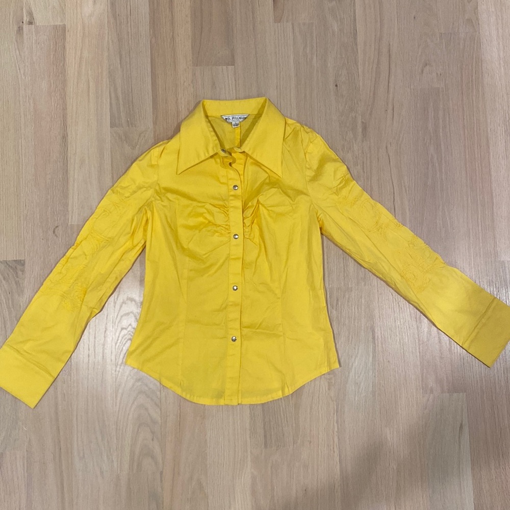 SOLD Cotton fitted shirt with embroidery